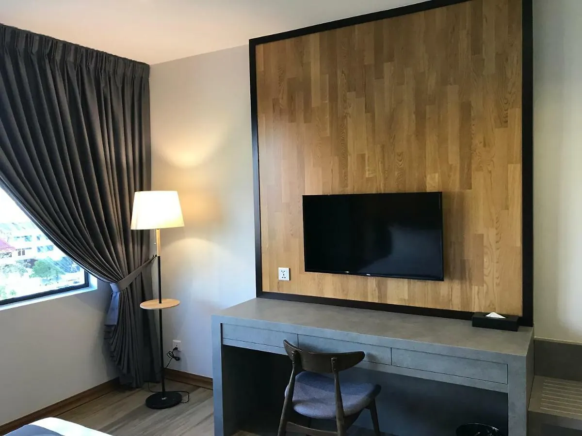Frame Hotel George Town