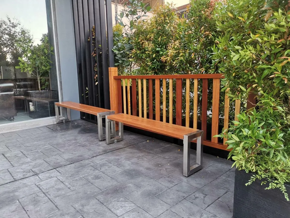 Frame Hotel George Town