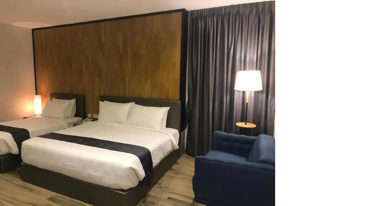 Frame Hotel George Town