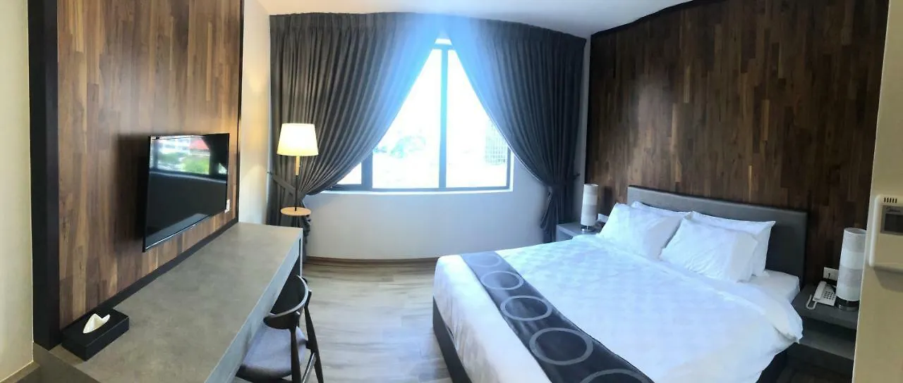 Frame Hotel George Town