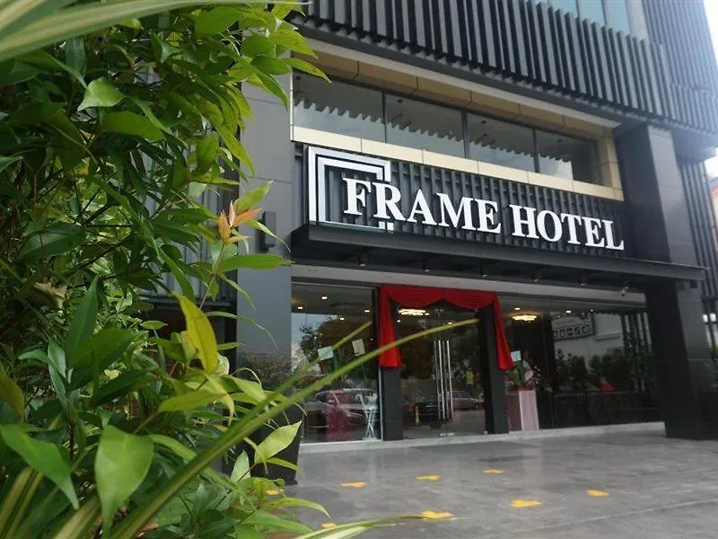 Frame Hotel George Town